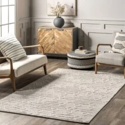 NuLOOM Lucile Moroccan Diamond Wool Area Rug