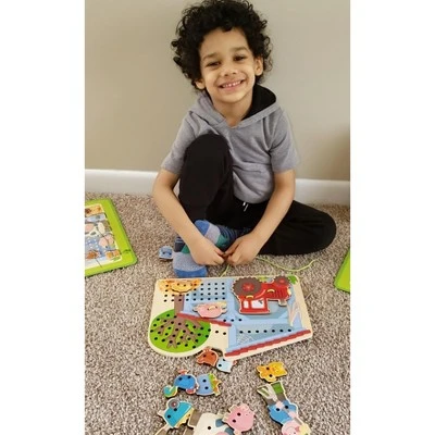 HABA The Farm Threading Game 10 HABA The Farm Threading Game - Image 10