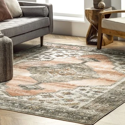 NuLOOM Gracie Distressed Medallion Machine Washable Area Rug 8 NuLOOM Gracie Distressed Medallion Machine Washable Area Rug - Image 8