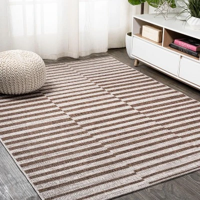 Sukie Modern Offset Stripe Indoor/Outdoor Area Rug - JONATHAN Y 8 Sukie Modern Offset Stripe Indoor/Outdoor Area Rug - JONATHAN Y - Image 8