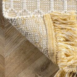 NuLOOM Wylie Honeycomb Wool Fringe Rug -Home Furnishing Store GUEST 5c2ec994 3b02 4b9a b6fe c545ca074bda