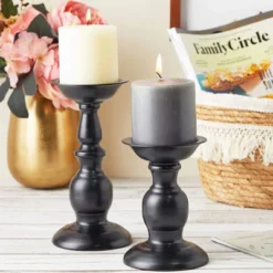 Farmlyn Creek 2-Pack Black Metal Pillar Candle Holders Set For Coffee Table Home Decor, 2 Sizes