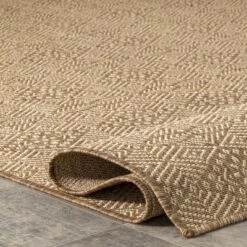 NuLOOM Chandler Elegant Indoor And Outdoor Area Rug -Home Furnishing Store GUEST 5f1c1cd4 fb24 4769 8343 3e3036b23cda