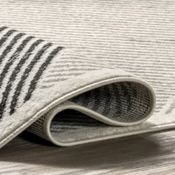 NuLOOM Charline Modern Mountain Area Rug -Home Furnishing Store GUEST 61bb966d 36c5 4a45 995a 3c1f7d680e25