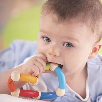 HABA Color Snake Clutching Toy (Made In Germany) 4 HABA Color Snake Clutching Toy (Made In Germany) - Image 4