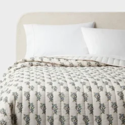 Voile Woodblock Printed Quilt Ivory - Threshold™ 5 Voile Woodblock Printed Quilt Ivory - Threshold™ -Home Furnishing Store GUEST 6c09ead2 dfb1 46be bf31 3922aa8b5dff