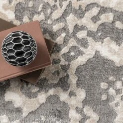 NuLOOM Tilda Modern Snake Area Rug -Home Furnishing Store GUEST 70ca7ec9 53e3 4950 b171 2c8f5d0b63af