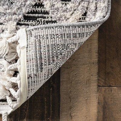 NuLOOM Ansley Moroccan Lattice Tassel Area Rug 6 NuLOOM Ansley Moroccan Lattice Tassel Area Rug - Image 6