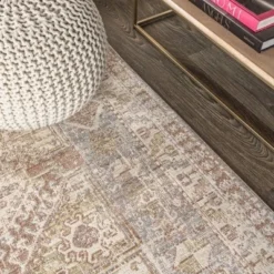 Darija Ornate Geometric Medallion Area Rug - JONATHAN Y -Home Furnishing Store GUEST 94ddd9e5 b6e3 4c91 85b6 4c223d3b6c04