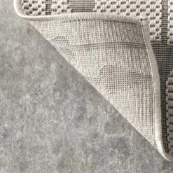 NuLOOM Kiernan Vertical Teardrop Stripe Indoor And Outdoor Area Rug 13 NuLOOM Kiernan Vertical Teardrop Stripe Indoor And Outdoor Area Rug -Home Furnishing Store GUEST 96b0f0bd 40a9 4863 a54c 8bc459393ecc