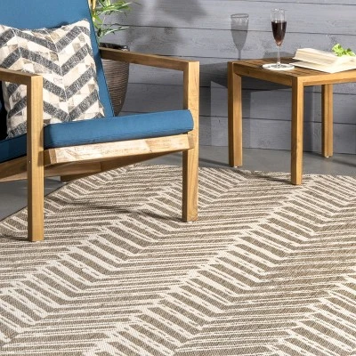 NuLOOM Macklin Herringbone Indoor/Outdoor Area Rug 8 NuLOOM Macklin Herringbone Indoor/Outdoor Area Rug - Image 8