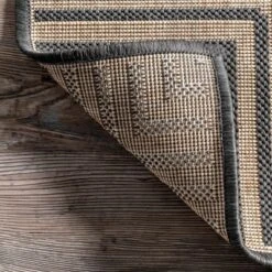 NuLOOM Asha Simple Border Indoor/Outdoor Area Rug -Home Furnishing Store GUEST 9baed007 2e56 4b89 b4f0 93bde1dc3aef