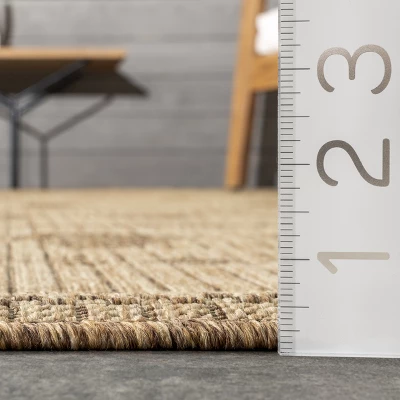 NuLOOM Alexandra Aztec Indoor And Outdoor Area Rug 2 NuLOOM Alexandra Aztec Indoor And Outdoor Area Rug - Image 2