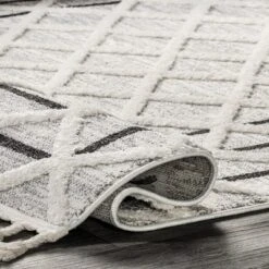 Arvin Olano X RugsUSA - Ventana Crosshatch Textured Area Rug -Home Furnishing Store GUEST e607be5f 48db 45c9 ae5c b0d96e22fdb6